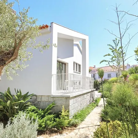 Appartamento Santa Joana With Garden And Heated Pool