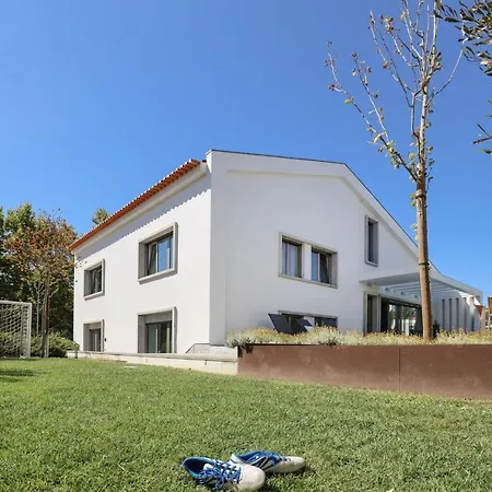 Santa Joana With Garden And Heated Pool Lisbon