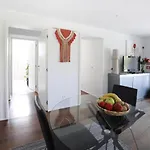 Santa Joana With Garden And Heated Pool * Lisboa