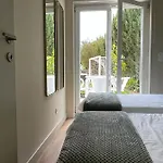 Santa Joana With Garden And Heated Pool * Lisboa