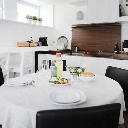 Santa Joana With Garden And Heated Pool Daire Lisboa